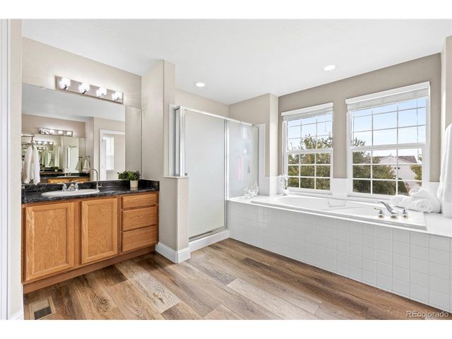 6076 S Ukraine St, Aurora, CO 80015