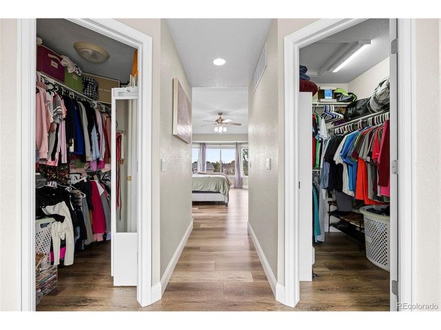 6076 S Ukraine St, Aurora, CO 80015