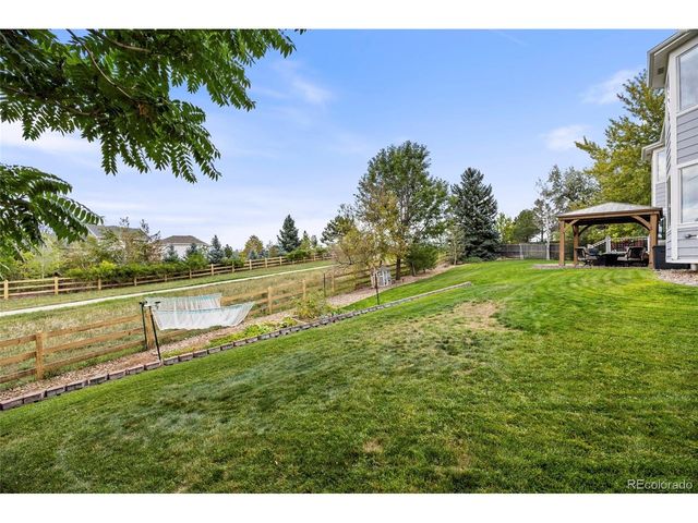 6076 S Ukraine St, Aurora, CO 80015