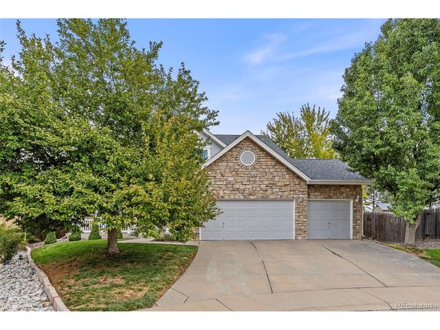 6076 S Ukraine St, Aurora, CO 80015