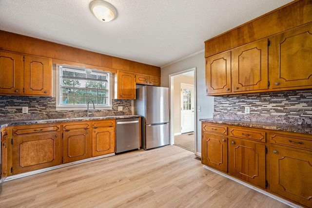 111 Edgewood Circle, Fort Oglethorpe, GA 30742