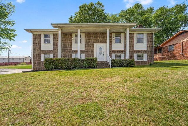 111 Edgewood Circle, Fort Oglethorpe, GA 30742