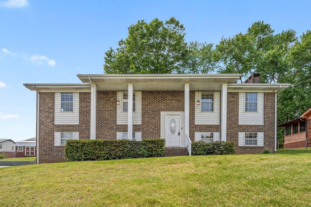 111 Edgewood Circle, Fort Oglethorpe, GA 30742