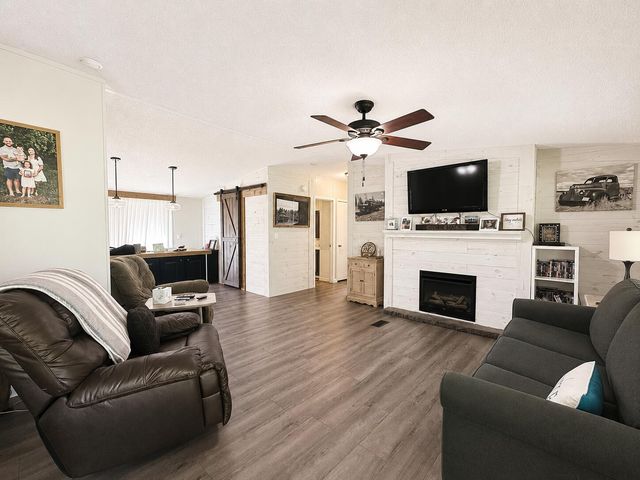 1951 Angel Ridge Road, Hustonville, KY 40437