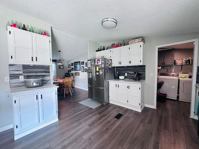 1951 Angel Ridge Road, Hustonville, KY 40437