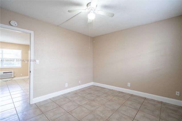 715 NE 6th St 2, Fort Lauderdale, FL 33304