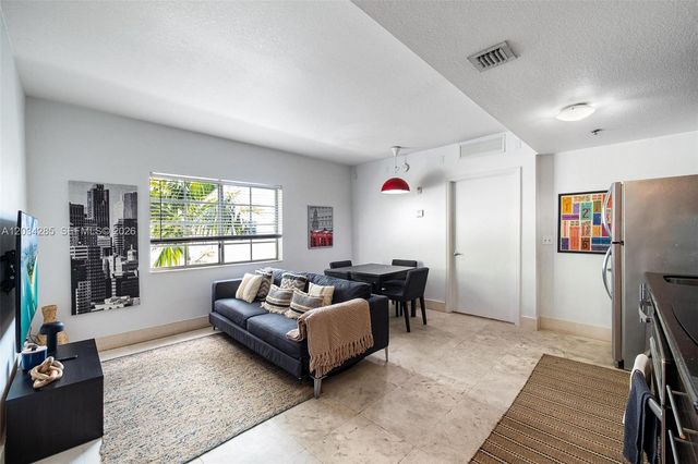 1300 Pennsylvania Avenue 304, Miami Beach, FL 33139
