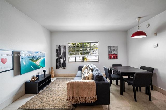 1300 Pennsylvania Avenue 304, Miami Beach, FL 33139