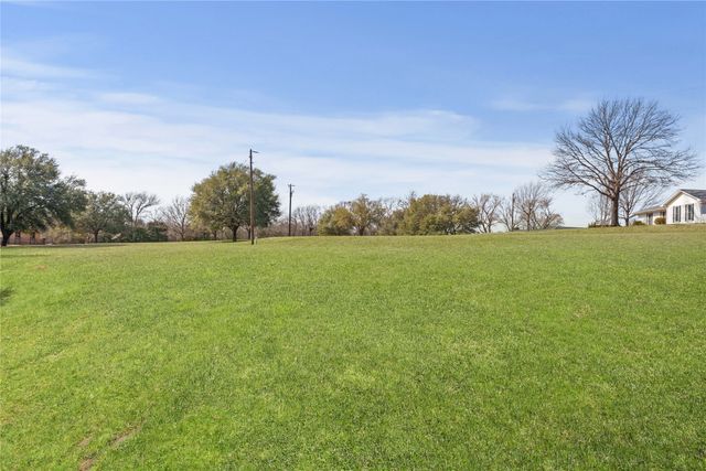 908 Hurricane Creek Circle, Anna, TX 75409