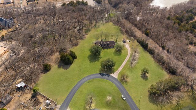 908 Hurricane Creek Circle, Anna, TX 75409