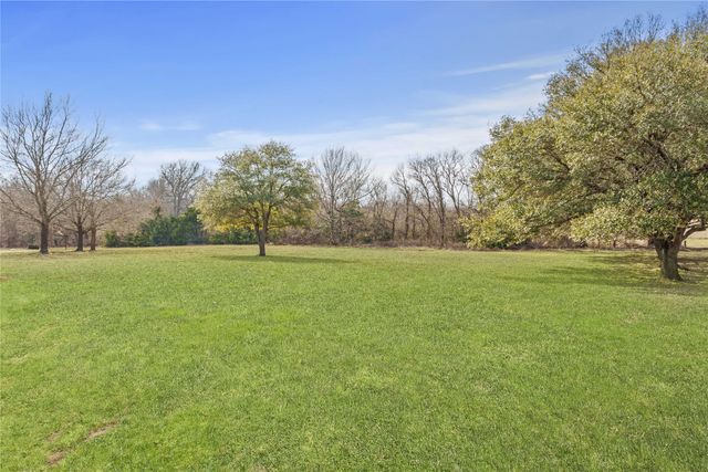 908 Hurricane Creek Circle, Anna, TX 75409