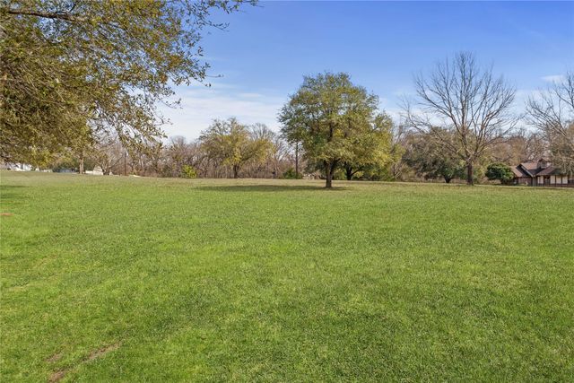 908 Hurricane Creek Circle, Anna, TX 75409