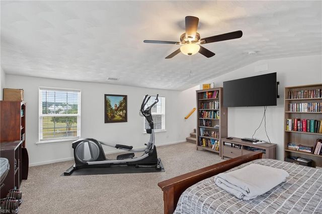 1056 Boundary DR, Suffolk, VA 23434