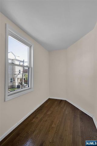491 S 17th Street, Newark, NJ 07103