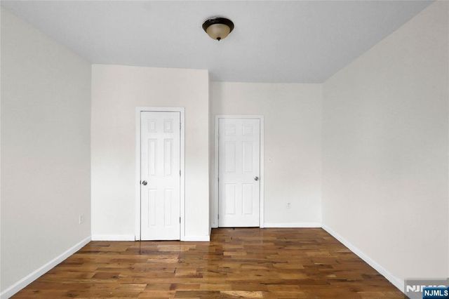 491 S 17th Street, Newark, NJ 07103