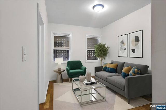 491 S 17th Street, Newark, NJ 07103