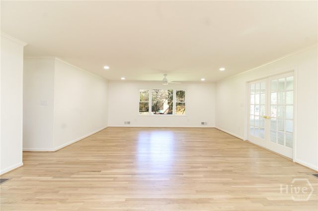 100 Williamsburg Lane, Athens, GA 30605