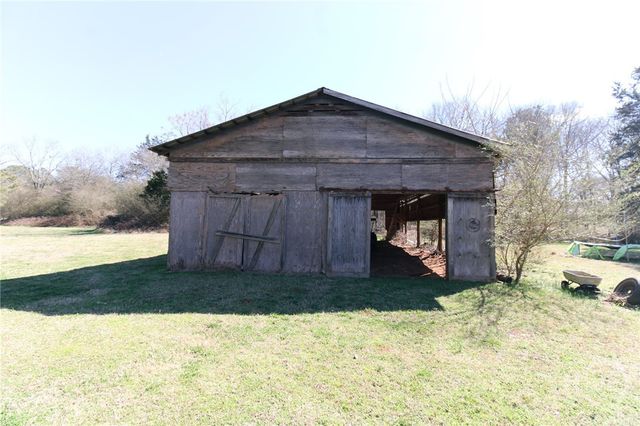 100 Williamsburg Lane, Athens, GA 30605