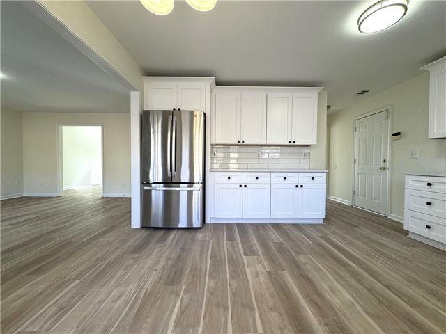 231 Oak Vista Court, Lawrenceville, GA 30044