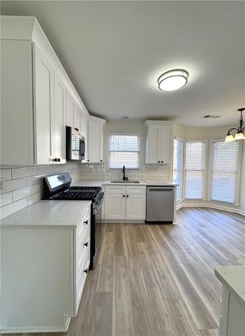 231 Oak Vista Court, Lawrenceville, GA 30044