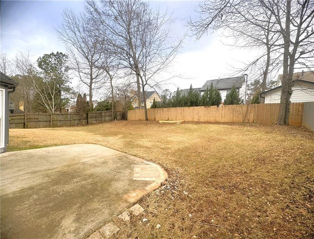 231 Oak Vista Court, Lawrenceville, GA 30044