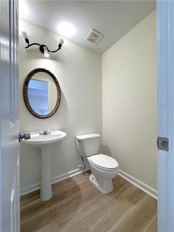 231 Oak Vista Court, Lawrenceville, GA 30044