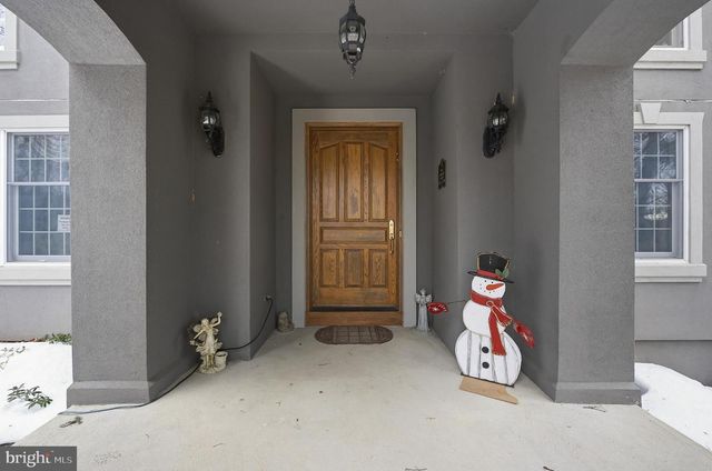 6688 HAASADAHL RD, Allentown, PA 18106