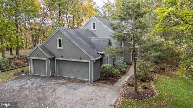 6688 HAASADAHL RD, Allentown, PA 18106
