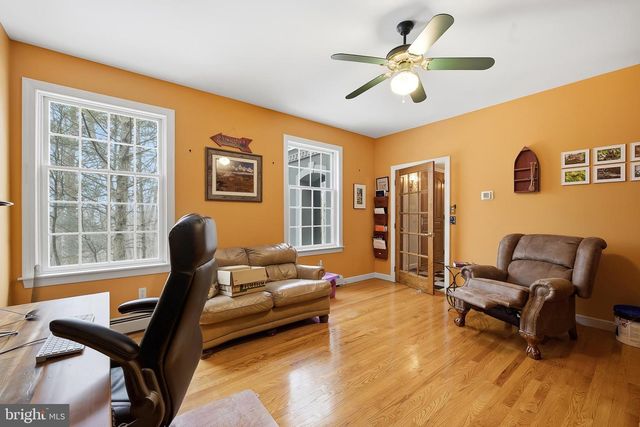 6688 HAASADAHL RD, Allentown, PA 18106