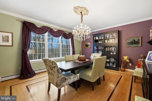 6688 HAASADAHL RD, Allentown, PA 18106