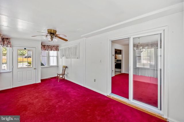 409 HULL PL, Rockville, MD 20852