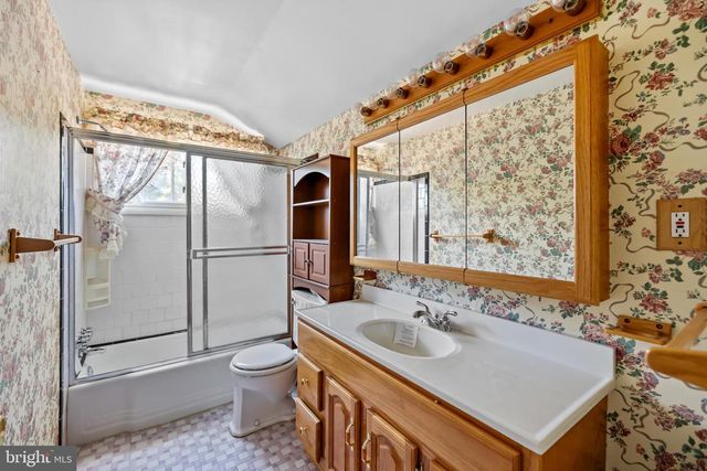 409 HULL PL, Rockville, MD 20852
