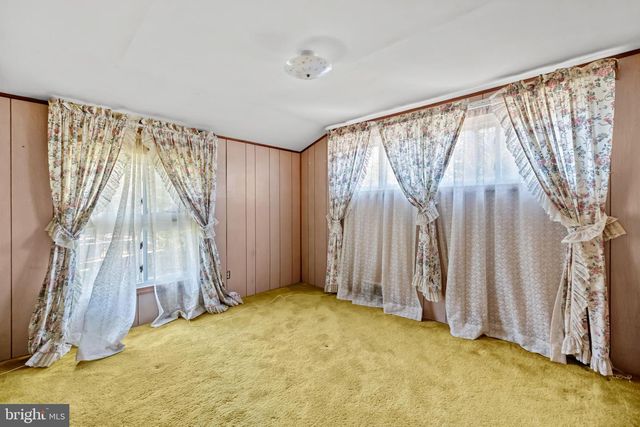 409 HULL PL, Rockville, MD 20852