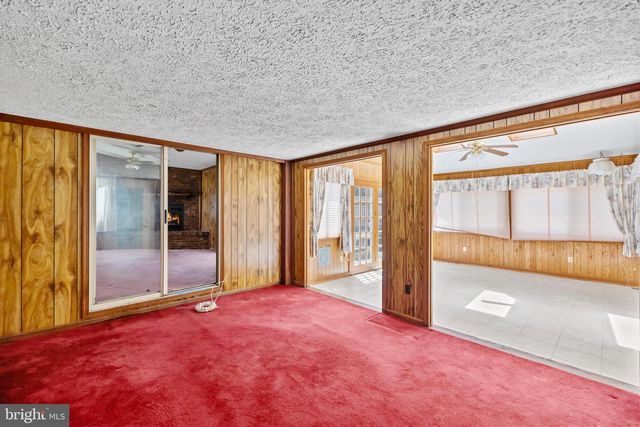 409 HULL PL, Rockville, MD 20852