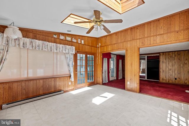 409 HULL PL, Rockville, MD 20852