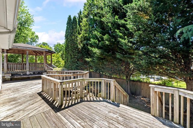409 HULL PL, Rockville, MD 20852