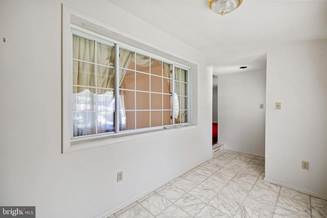 409 HULL PL, Rockville, MD 20852