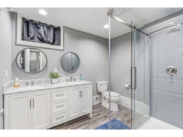 24716 Ne 419TH St, Amboy, WA 98601