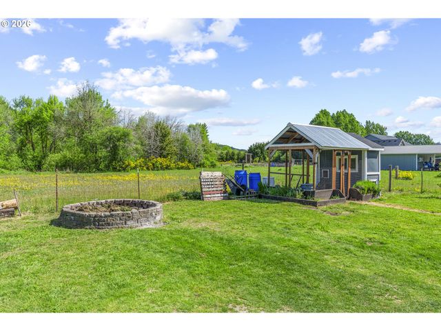 24716 Ne 419TH St, Amboy, WA 98601