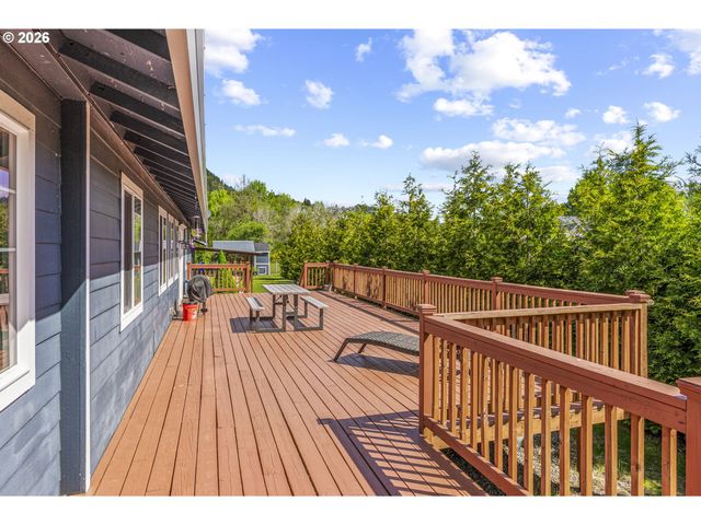 24716 Ne 419TH St, Amboy, WA 98601