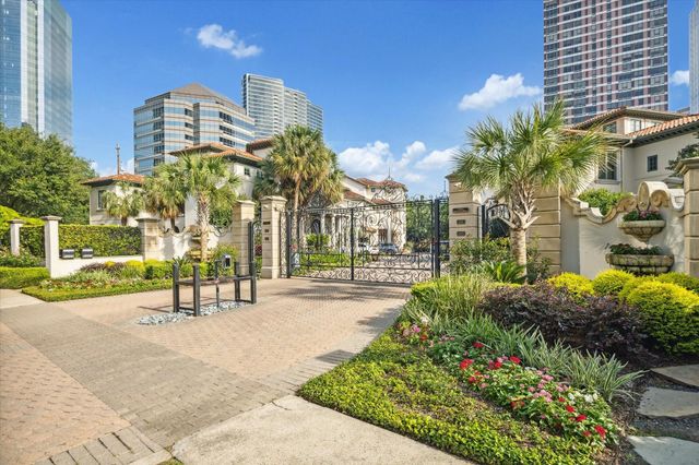 5007 Cedar Creek Drive, Houston, TX 77056