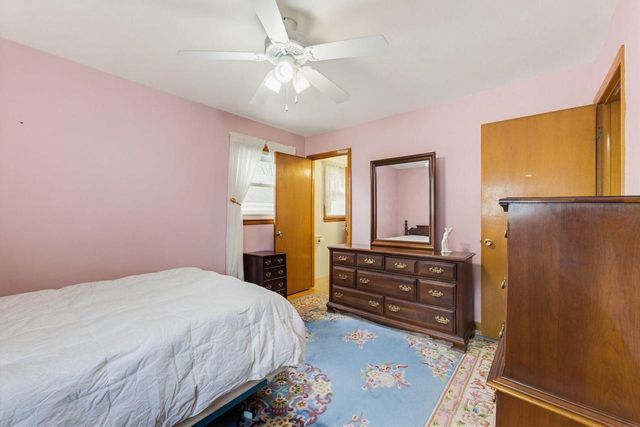 2032 114th STREET, Wauwatosa, WI 53226