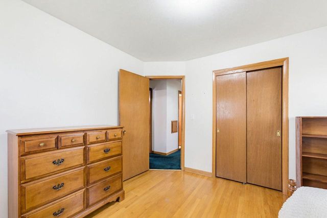 2032 114th STREET, Wauwatosa, WI 53226