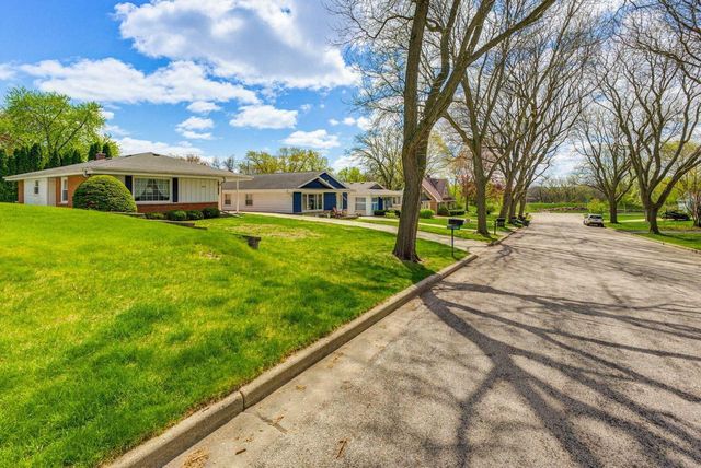 2032 114th STREET, Wauwatosa, WI 53226