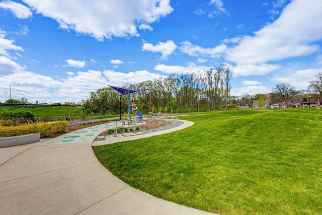 2032 114th STREET, Wauwatosa, WI 53226