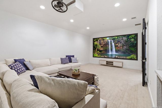 1218 Yaupon, New Braunfels, TX 78132