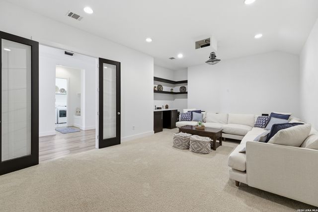 1218 Yaupon, New Braunfels, TX 78132