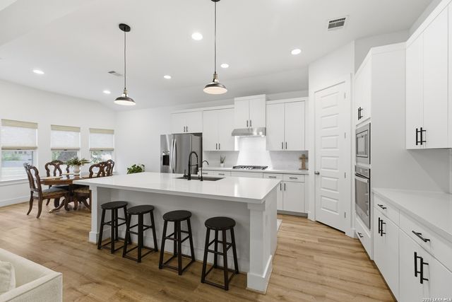 1218 Yaupon, New Braunfels, TX 78132