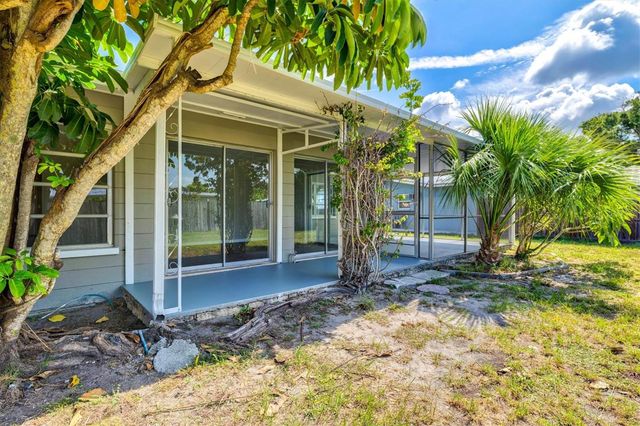 106 AURORA STREET E, Venice, FL 34285