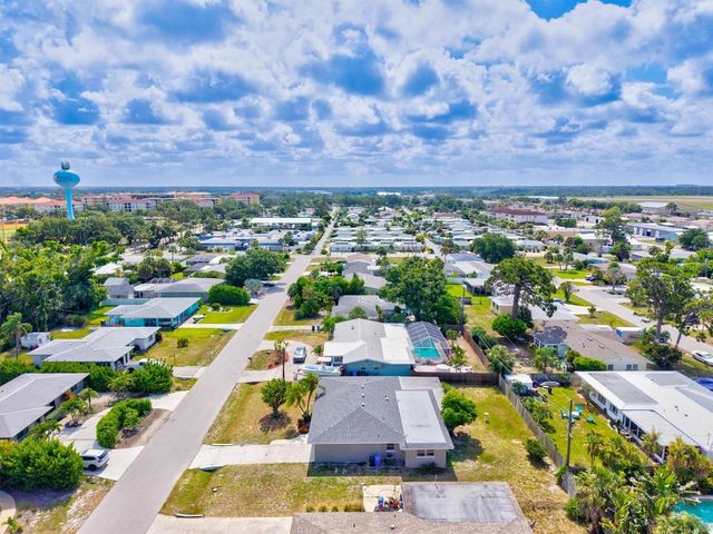 106 AURORA STREET E, Venice, FL 34285